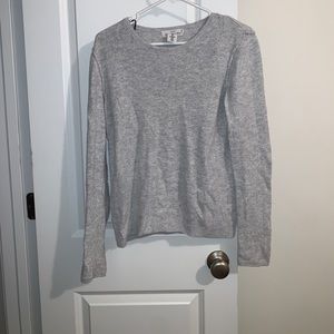 FOREVER 21 SWEATER